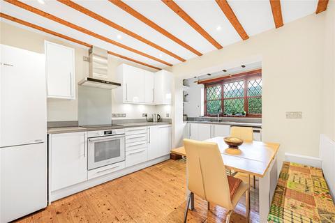 undefined, Manor Close, Teddington, Tewkesbury
