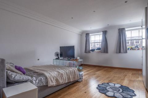 2 bedroom apartment to rent, Murton House, Newcastle Upon Tyne NE1