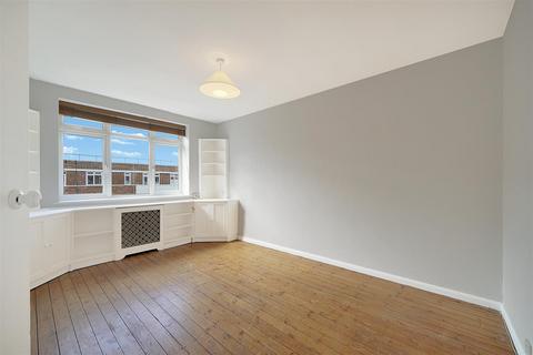 1 bedroom flat for sale, Ormonde Court, Upper Richmond Road, Putney