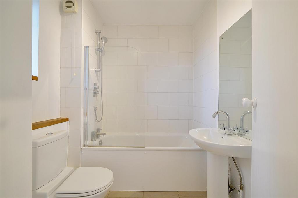 Ormonde Court