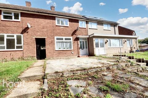 undefined, Swindon Lane, Harold Hill