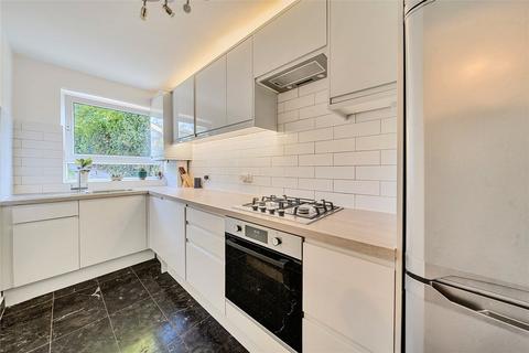 2 bedroom flat for sale, Cranes Park Avenue, Surbiton KT5