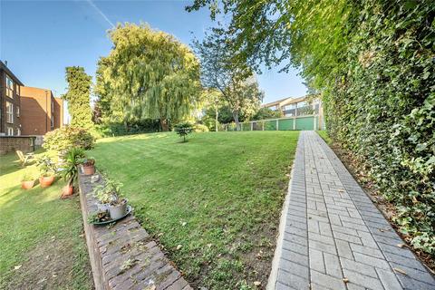 2 bedroom flat for sale, Cranes Park Avenue, Surbiton KT5