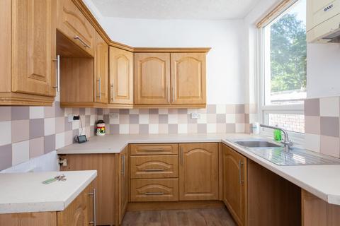 2 bedroom terraced house for sale, St. Georges Avenue, Blackburn BB2