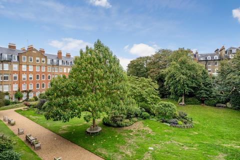 3 bedroom flat for sale, Old Brompton Road, London, SW5