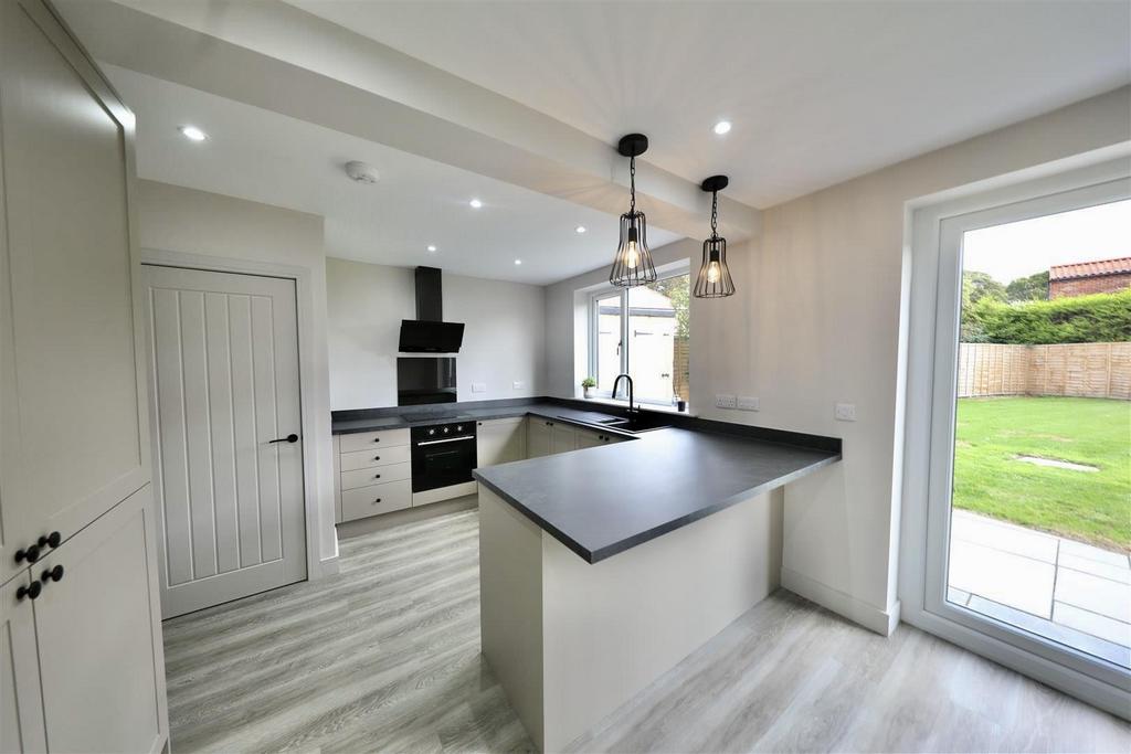 Kitchen diner