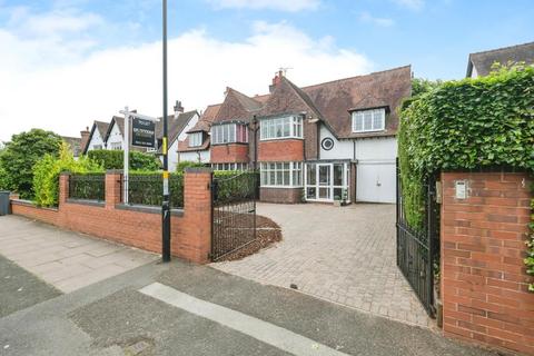 4 bedroom semi-detached house to rent, Goldieslie Road, Sutton Coldfield, West Midlands