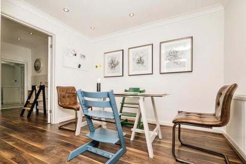 4 bedroom semi-detached house to rent, Goldieslie Road, Sutton Coldfield, West Midlands