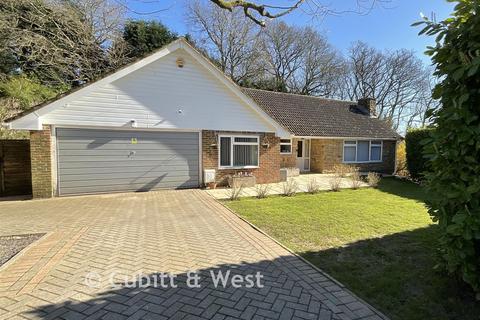 3 bedroom detached bungalow for sale, Birch Grove, Kingswood KT20