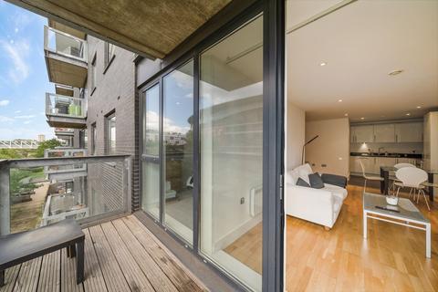 2 bedroom apartment for sale, Drayton Park, London, N5