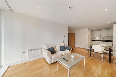 2 bedroom apartment for sale, Drayton Park, London, N5