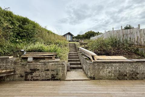 undefined, Heol Capel Ifan, Pontyberem, Llanelli