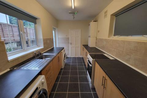 1 bedroom flat to rent, 56 Rothesay Road, Luton LU1