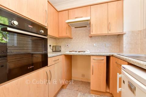 1 bedroom ground floor flat for sale, Cavendish Road, Sutton, Surrey