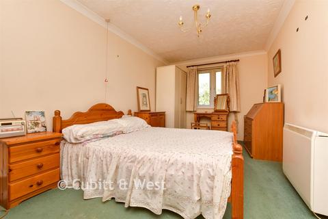 1 bedroom ground floor flat for sale, Cavendish Road, Sutton, Surrey