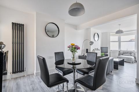 undefined, Highland Road, Aldershot GU12