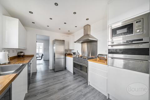 undefined, Highland Road, Aldershot GU12