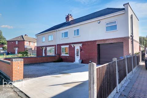Rowena Avenue, Edenthorpe, Doncaster