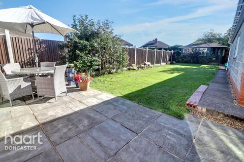 undefined, Rowena Avenue, Edenthorpe, Doncaster