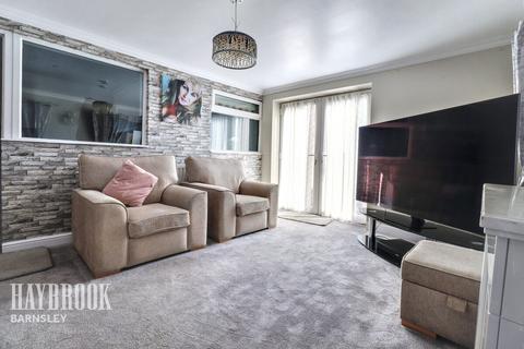 undefined, Pontefract Road, Lundwood
