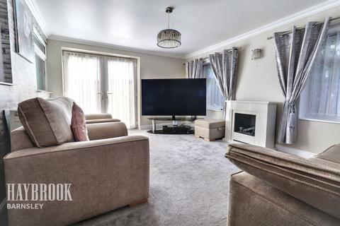 undefined, Pontefract Road, Lundwood