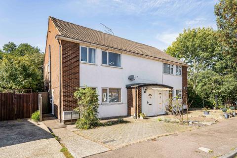 2 bedroom maisonette for sale, Richmond Court, Potters Bar, EN6