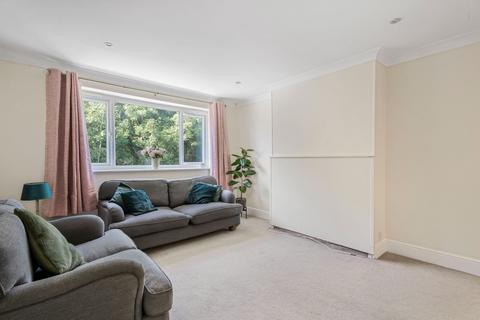 2 bedroom maisonette for sale, Richmond Court, Potters Bar, EN6