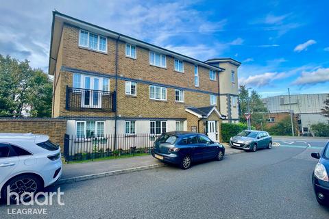 Kiln Way, Dunstable
