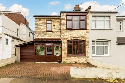 undefined, Rowsley Avenue, London NW4