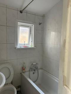 undefined, Washington Avenue, London E12