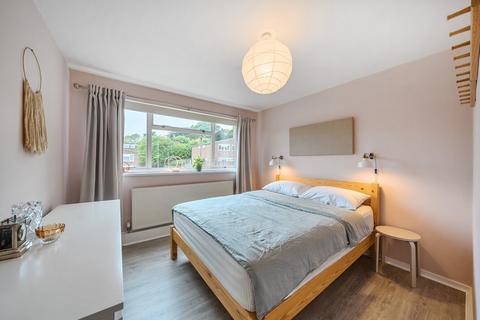 8 Boddicott Close, London, SW19 5PT
