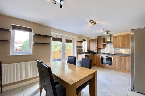 undefined, Varcoe Gardens, Hayes, UB3 2FJ