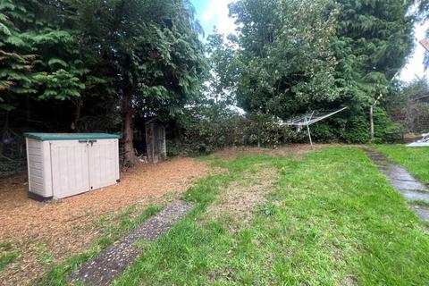 14b Lydget Grove, Birmingham, B23 5EH