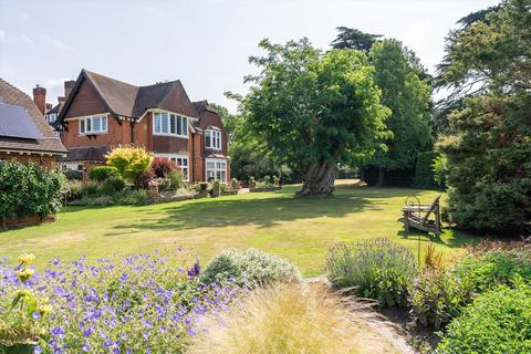 8 bedroom semi-detached house for sale, Portsmouth Road, Cobham, Surrey, KT11