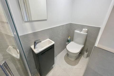 33 Brook Road, Southampton, SO18 6AZ