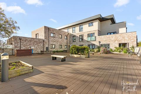 2 bedroom apartment for sale, Newmans Lane, Loughton IG10