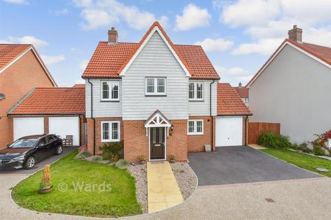 17 Barley Drive, Whitfield, Dover, CT16 3GR
