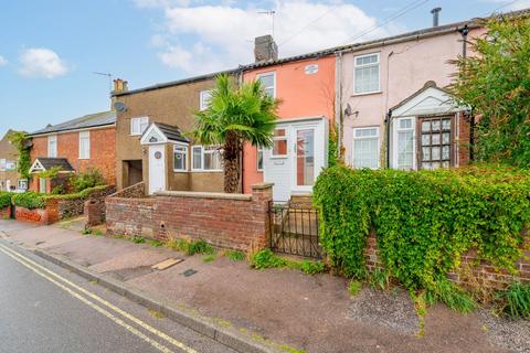 2 bedroom terraced house for sale, Church Road, Kessingland