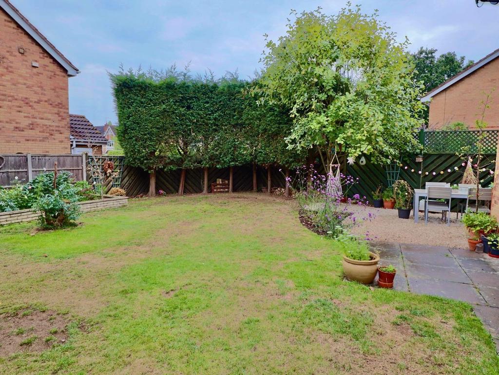 Outside - Southerly Facing Secluded Rear Garden