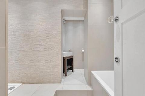 2 bedroom apartment for sale, Dunrobin Court, Finchley Road, London, NW3