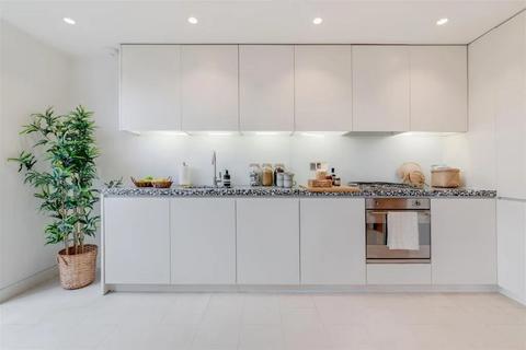2 bedroom flat to rent, Oval Road, London NW1