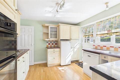 undefined, Higgs Lane, Bagshot, Surrey, GU19