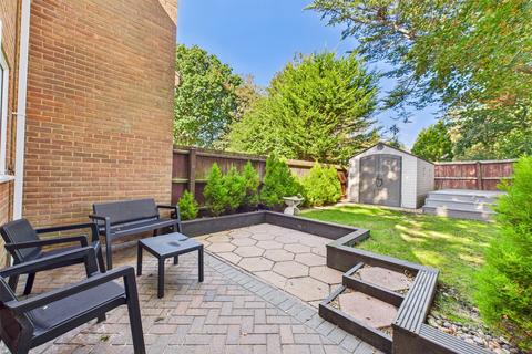 4 bedroom house for sale, Hamilton Close, Christchurch, Dorset, BH23