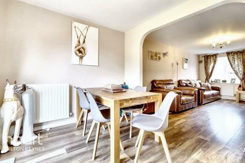 4 bedroom detached house for sale, Lace Lane, Buckingham