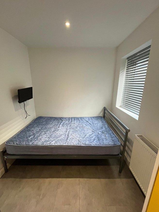 Darnley-street-st4-2bh-992165