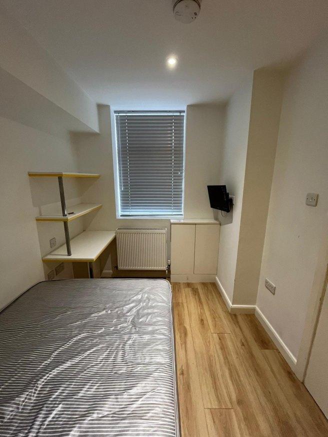 Conway-street-st4-2bl-992184