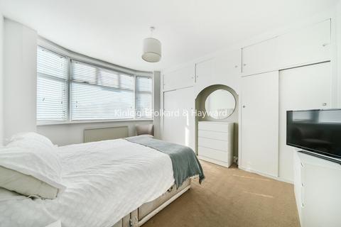undefined, Warren Avenue, Bromley, BR1