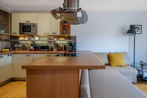 1 bedroom flat for sale, Epsom Road, Guildford, GU1