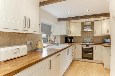 4 bedroom semi-detached house for sale, 2 Crowther Fold, Harden, Bingley