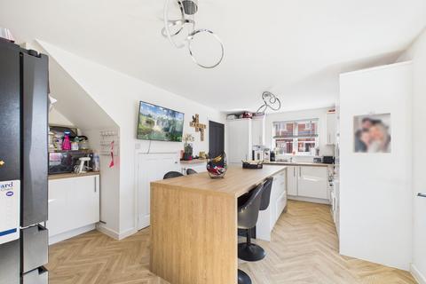 3 bedroom detached house for sale, Morton Close, Hampton Gardens, PE7